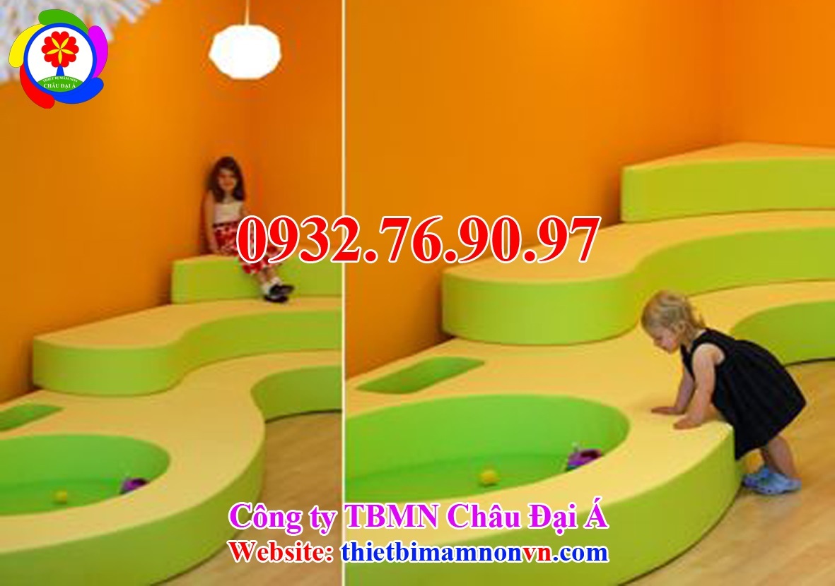 Thiết kế góc chơi bằng mút cho bé