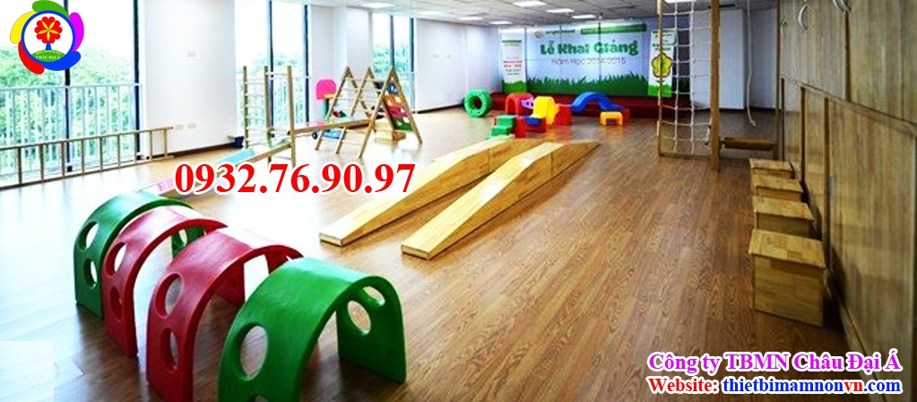 Đồ chơi ván dốc vận động cho bé