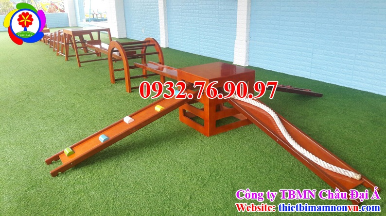 Đồ chơi vận động cho trẻ bằng gỗ 15