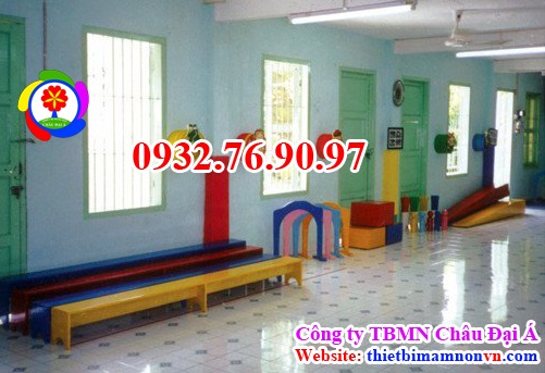 Thiết bị vận động cho trẻ em