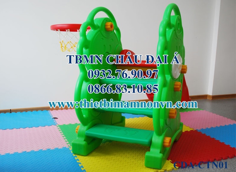 Cầu trượt nhập khẩu hình gấu màu xanh lá