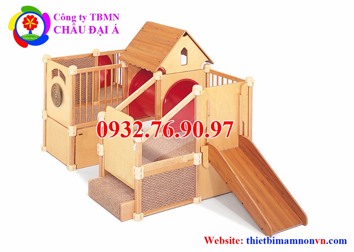 Cầu trượt bằng gỗ cho trường mầm non