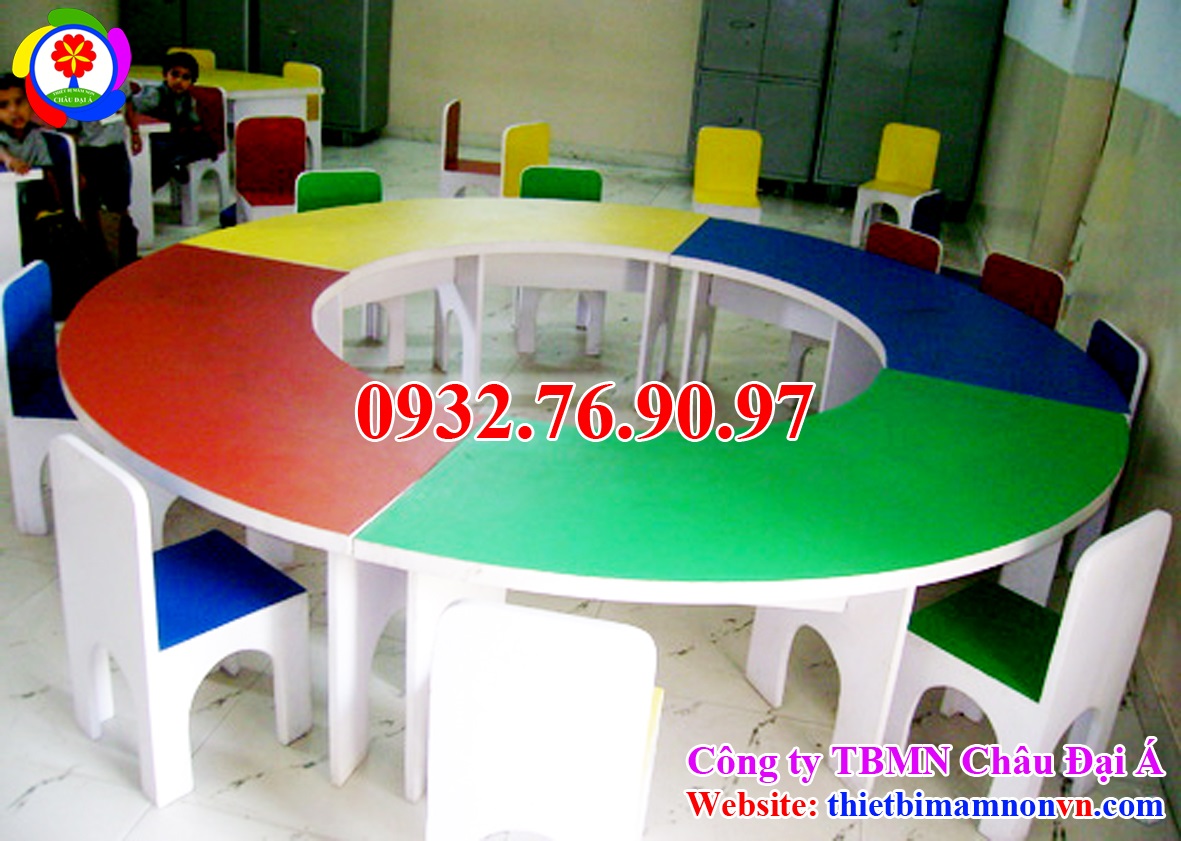 Bộ bàn tô tượng chơi cát cho trẻ