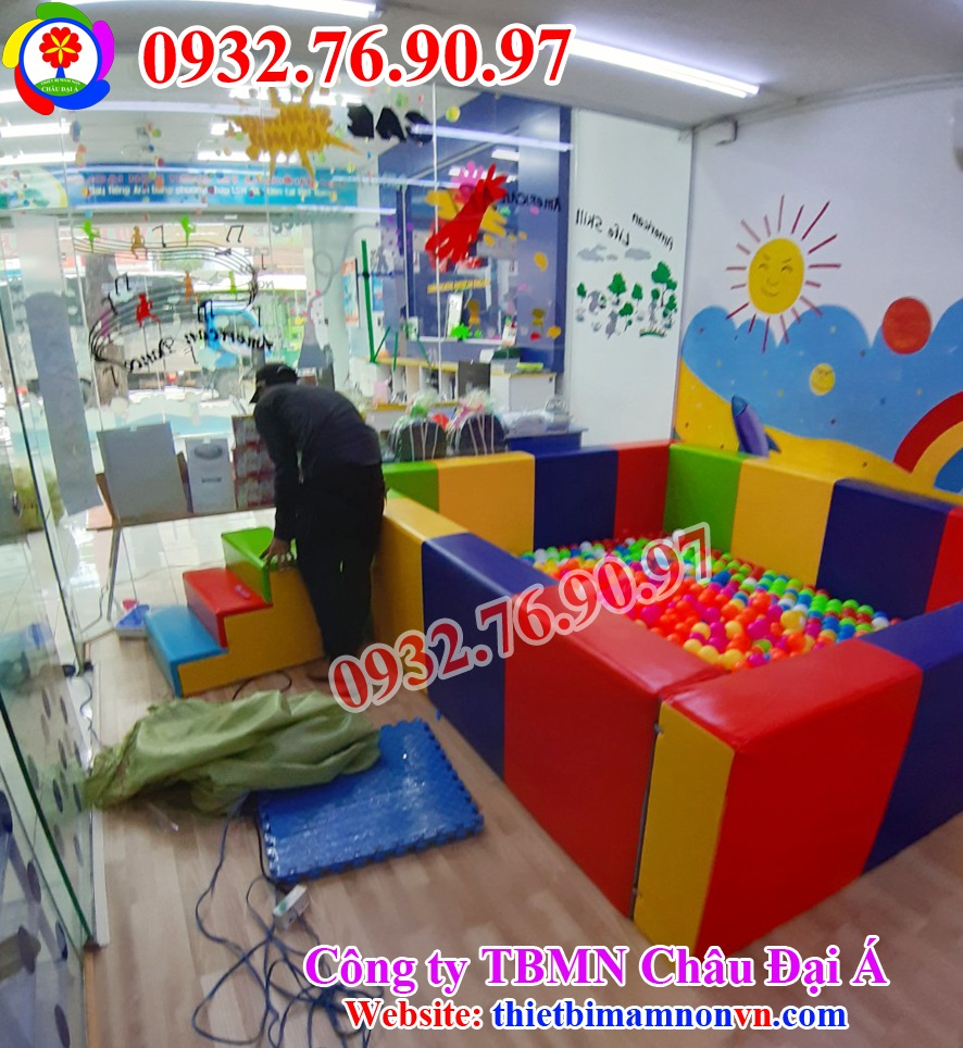 Thiết kế lắp đặt nhà banh simily cho trẻ