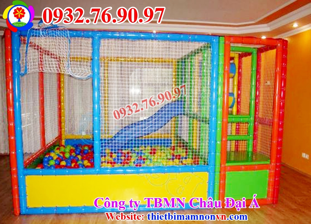 Nhà banh lưới khung kẽm bọc mút