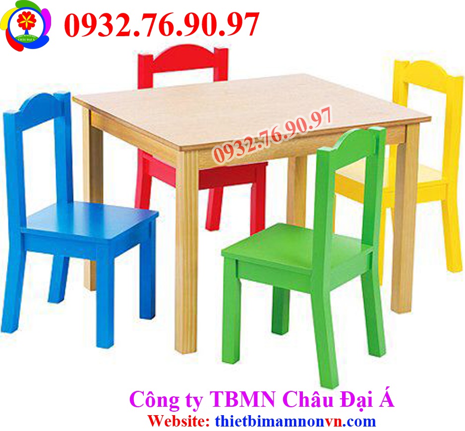 Bàn học cho trẻ em