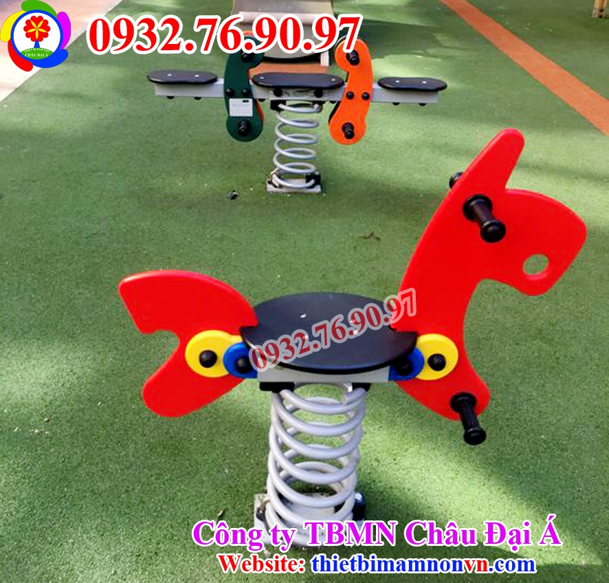 Sản xuất lắp đặt thú nhún con chó