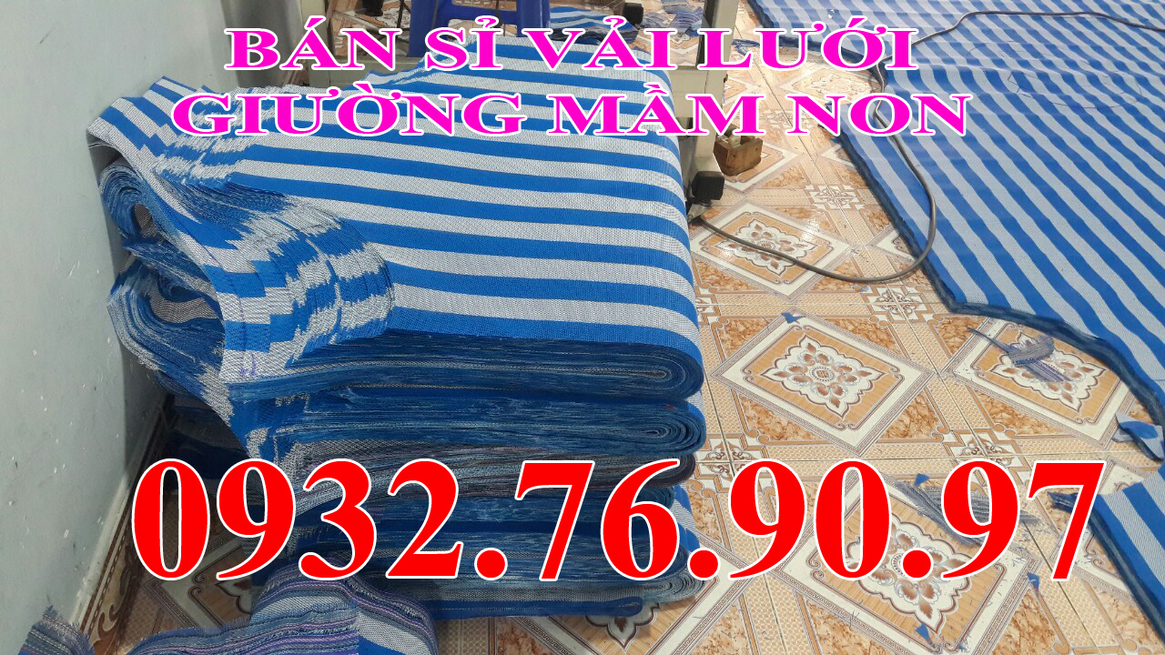 Cắt vải giường mầm non