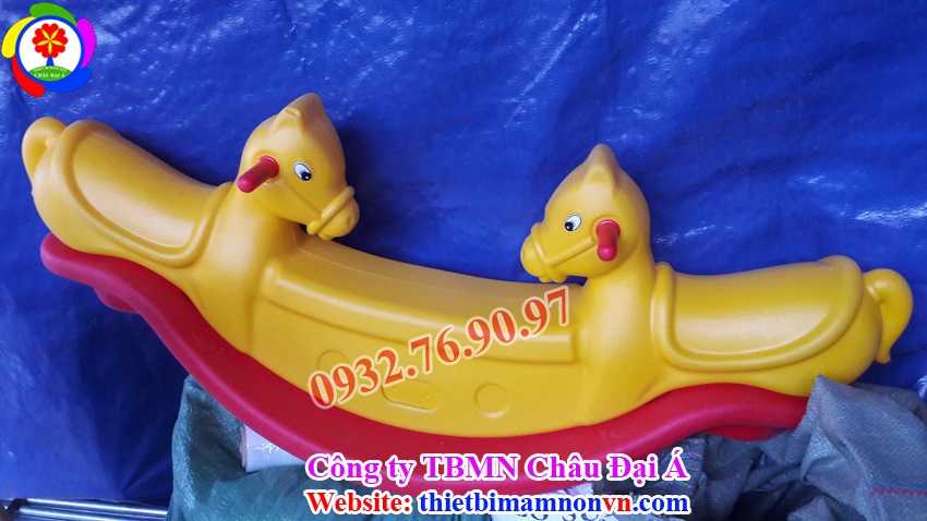 Bập bênh con ngựa 2 chỗ ngồi