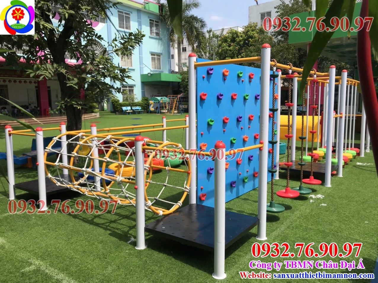 Vận động thang leo tấm trẻ em