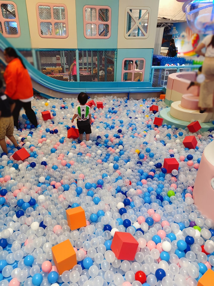 Thi công khu vui chơi (1)