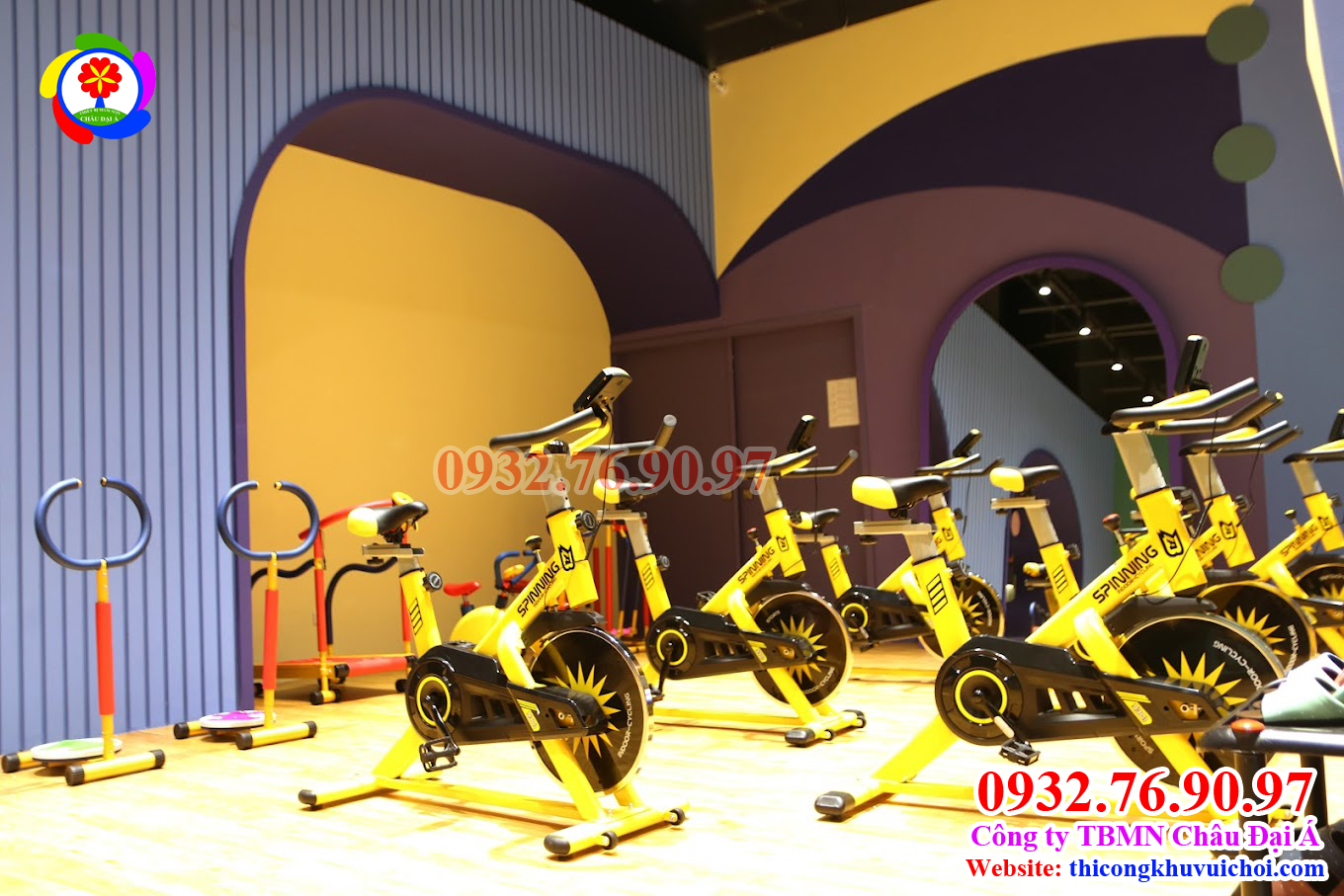 Xe đạp cho bé, khu vui chơi trẻ em