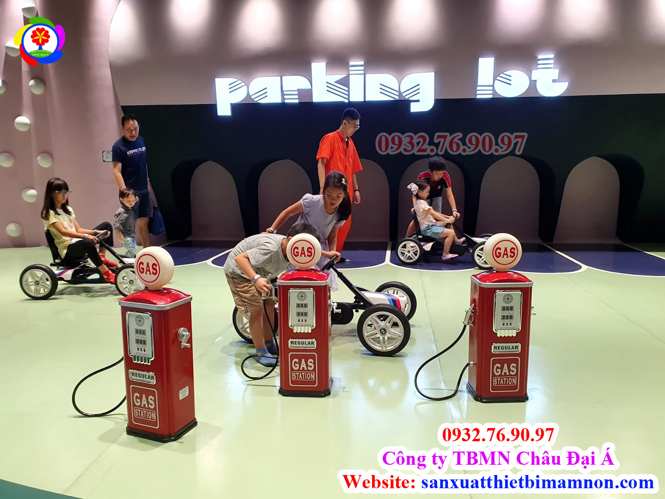 Nhà thiết kế khu vui chơi