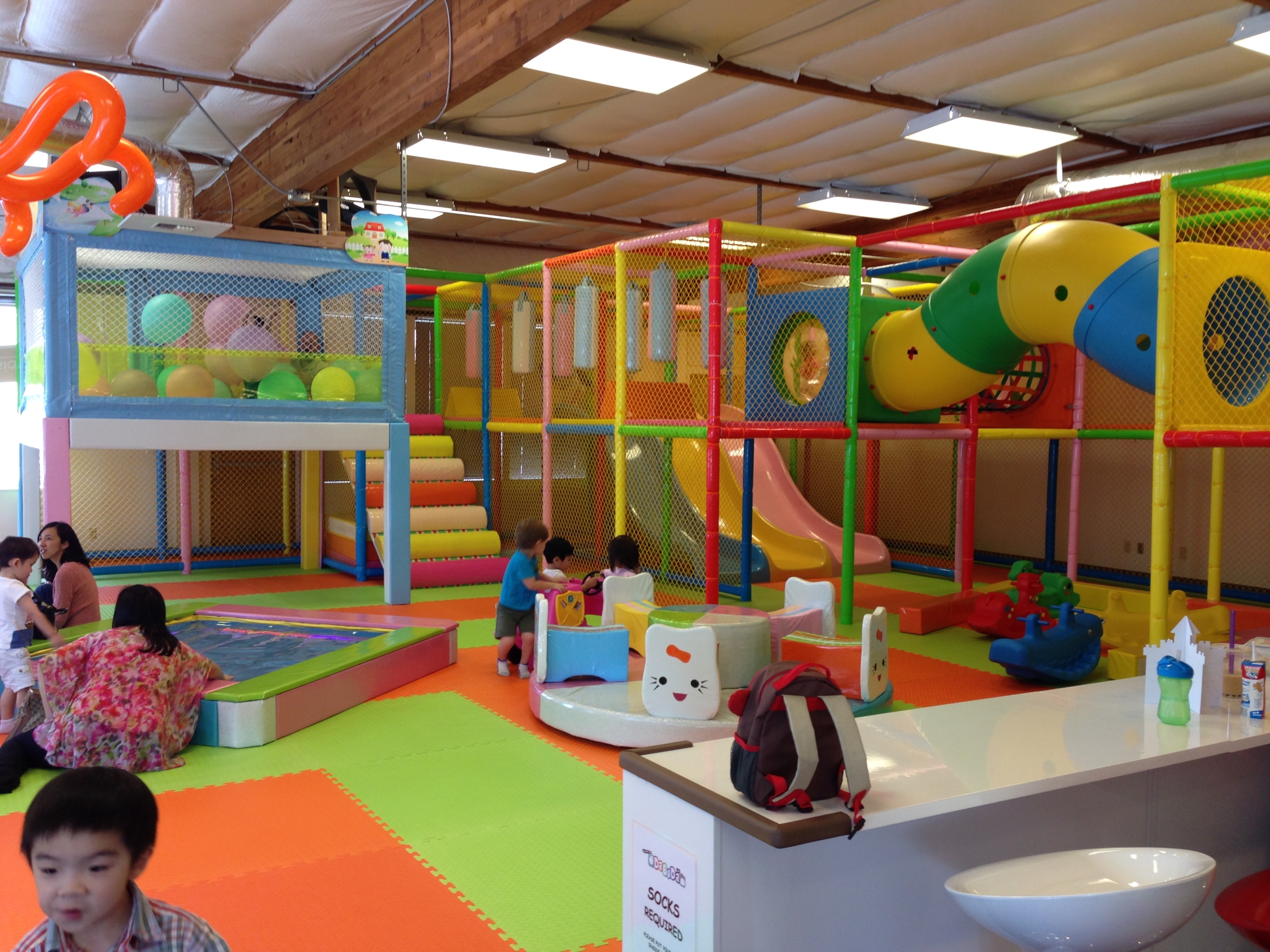 Báo giá thiết kế thi công khu vui chơi (4)