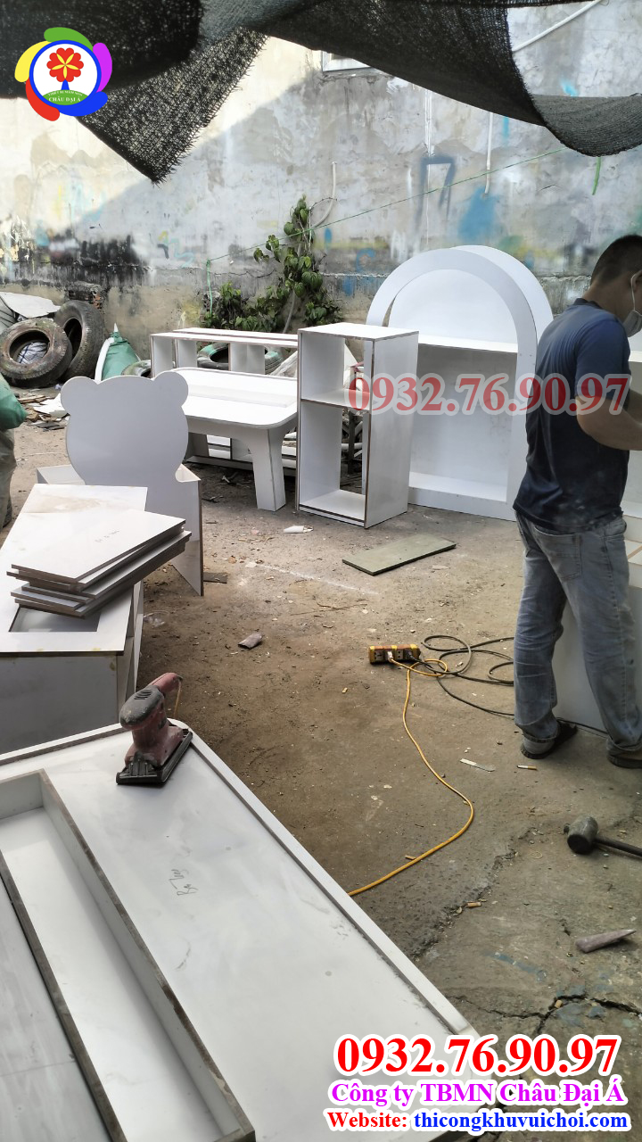 Xưởng thi công khu vui chơi (224)