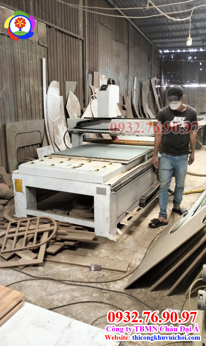 Xưởng thi công khu vui chơi (244)