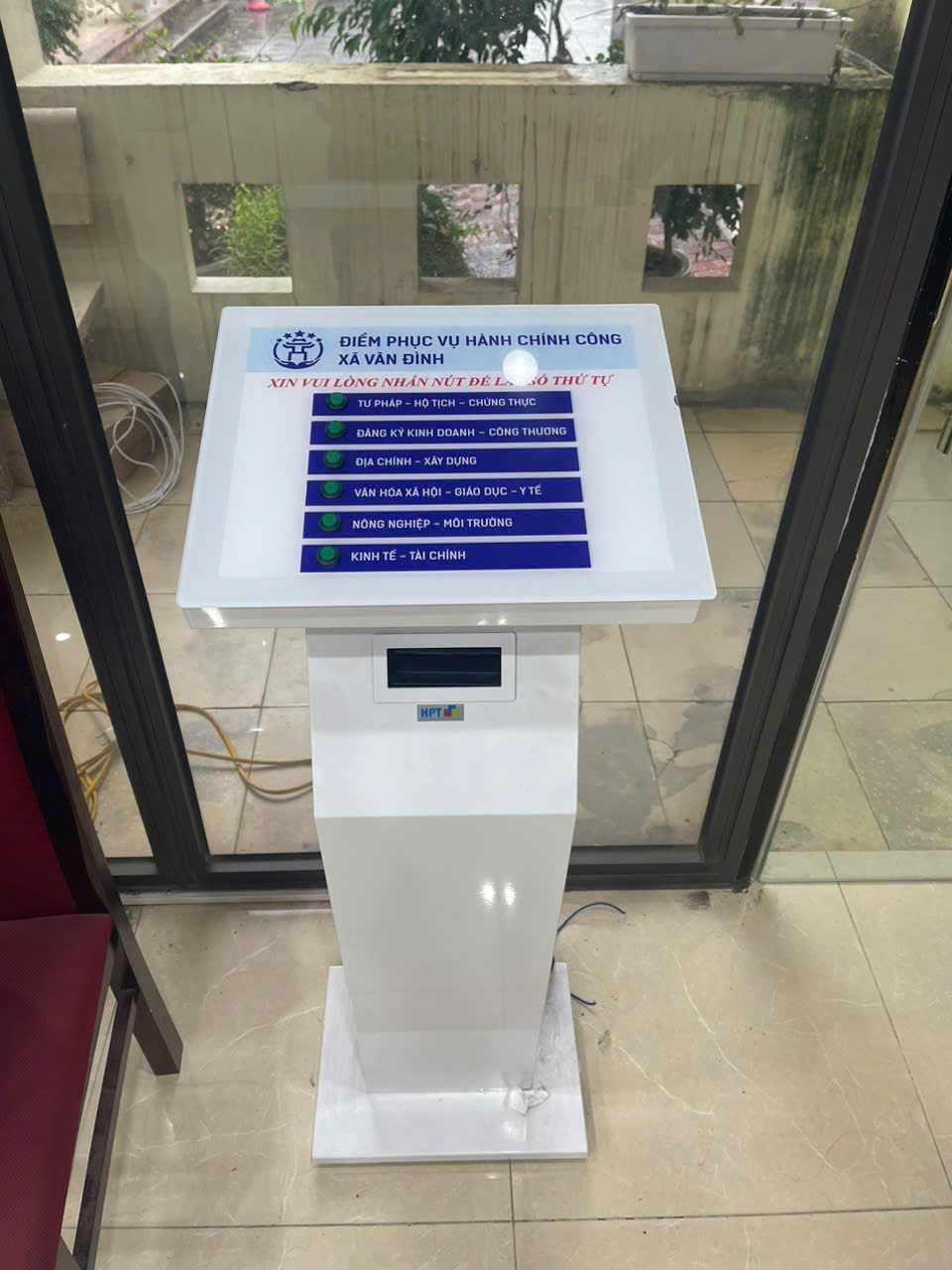 Kiosk lấy số nút b