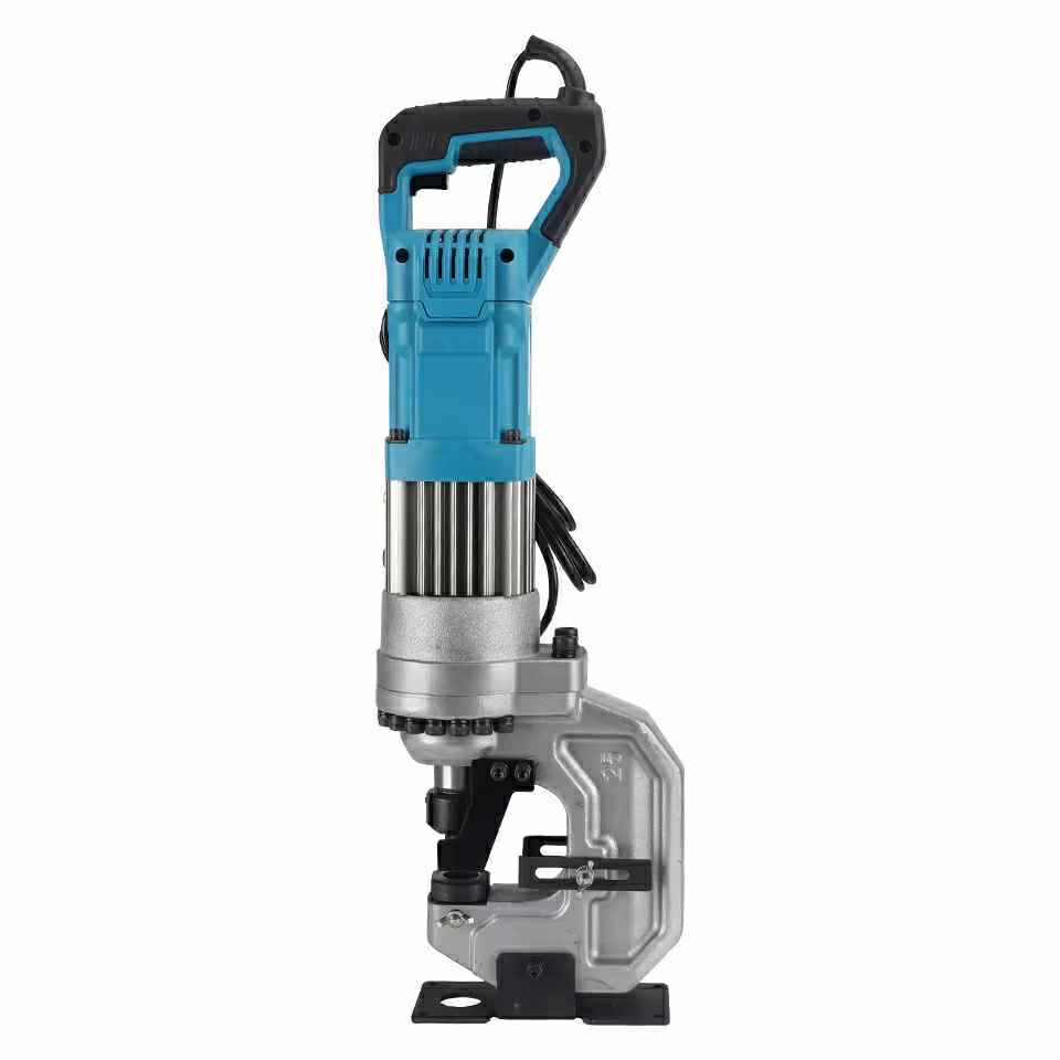 Máy Đột Lỗ Thủy Lực 10mm CPM-25