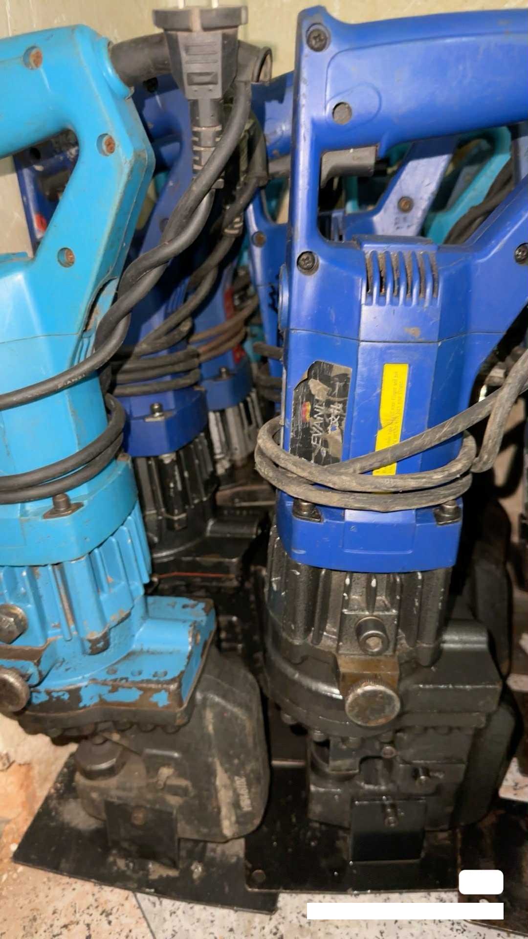 may-dot-thuy-luc-cu (9)