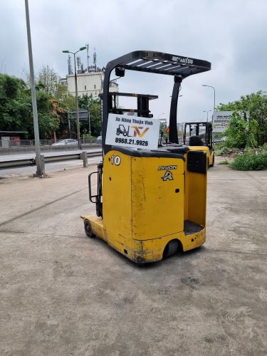 XE NÂNG ĐIỆN ĐỨNG LÁI KOMATSU 1.0T 2008