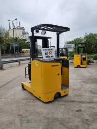 XE NÂNG ĐIỆN ĐỨNG LÁI KOMATSU 1.5T SX 2016
