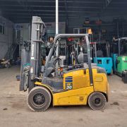 Xe nâng điện cũ ngồi lái 3.0T, KOMATSU FE30-1, hàng đã qua sử dụng (Nhật Bản),sản xuất năm 2019