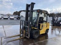 Xe nâng điện cũ ngồi lái 3.0T, KOMATSU FE30-1, hàng đã qua sử dụng (Nhật Bản),sản xuất năm 2018