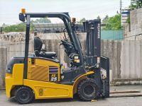 Xe nâng điện cũ ngồi lái 2.5T, KOMATSU FE25-1, hàng đã qua sử dụng (Nhật Bản),sản xuất năm 2021