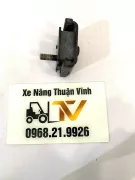 Cao su chân hộp số xe nâng Tcm FD20~30T3/C3 mã AA28-002A