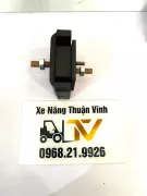 Cao su chân hộp số xe nâng Toyota 6FD/G10 mã AA28-102A