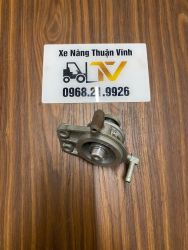 Bơm tay xe Nissan TD27 mã FW01-001A