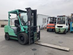 Xe nâng dầu Nhật Bãi 3.5T Mitsubishi model FDE35AT, hàng đã qua sử dụng (Nhật Bản), sản xuất năm 2016 , mã xe TV.D046