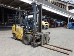 Xe nâng điện cũ ngồi lái 3.0T, Komatsu FE30-1 hàng đã qua sử dụng (Nhật Bản),sản xuất năm 2016,mã xe TV.E271