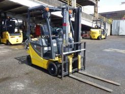 Xe Nâng Điện cũ ngồi lái 1.5T, Komatsu FB15-12 hàng Nhật Bãi chưa qua sử dụng tại Việt Nam,sản xuất năm 2015