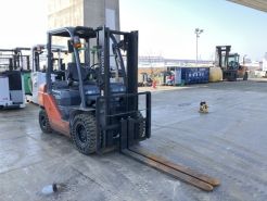 Xe nâng dầu Nhật Bãi 2.5T Toyota, Model 02-8FD25, hàng đã qua sử dụng (Nhật Bản),sản xuất năm 2020, mã xe TV.D053