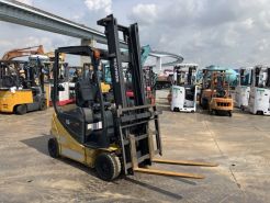 Xe Nâng Điện cũ ngồi lái 1.5T, Komatsu FB15-12 hàng Nhật Bãi chưa qua sử dụng tại Việt Nam,sản xuất năm 2016