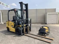 Xe Nâng Điện cũ ngồi lái 3.0T, Komatsu FE30-1 hàng Nhật Bãi chưa qua sử dụng tại Việt Nam,sản xuất năm 2019