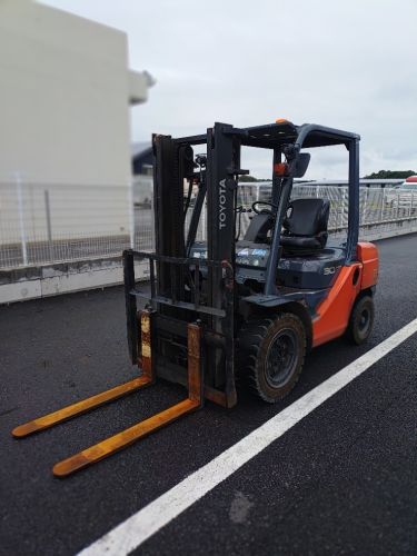 Xe nâng dầu Nhật Bãi 3.0 T, Toyota 02-8FD30 hàng đã qua sử dụng (Nhật Bản),sản xuất năm 2017,mã xe TV.D093