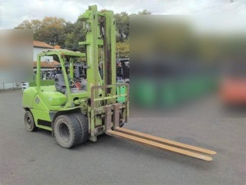 Xe nâng dầu Nhật Bãi 4.5T Komatsu model FD45T-10, hàng đã qua sử dụng (Nhật Bản),sản xuất năm 2010,mã xe TV.D094