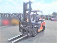 Xe nâng dầu Nhật Bãi 4.0 T, Toyota 8FD40 hàng đã qua sử dụng (Nhật Bản),sản xuất năm 2015,mã xe TV.D103