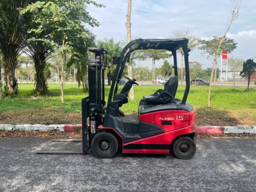 Xe Nâng Điện cũ ngồi lái 1.5T, Nichiyu FB15PN-80-300 hàng Nhật Bãi chưa qua sử dụng tại Việt Nam,sản xuất năm 2021