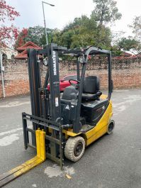 Xe Nâng Điện cũ ngồi lái 1.5T, Komatsu FB15-12 hàng Nhật Bãi chưa qua sử dụng tại Việt Nam sản xuất 2019