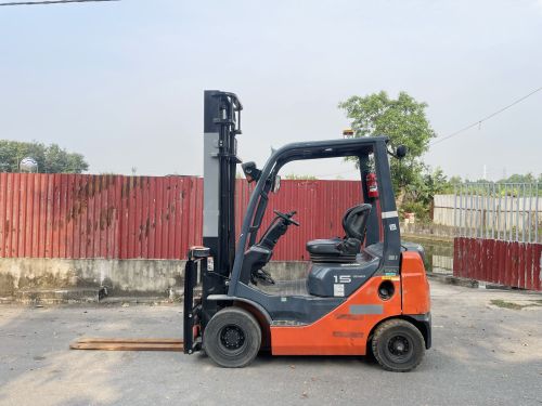 Xe nâng dầu Nhật Bãi 1.5 T, Toyota 02-8FD15 hàng đã qua sử dụng (Nhật Bản) sản xuất 2018 mã TV.D106