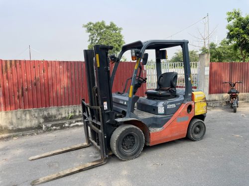 Xe nâng dầu Nhật Bãi 2.5T, Toyota 02-8FD25 hàng đã qua sử dụng (Nhật Bản) sản xuất 2019 mã TV.D108