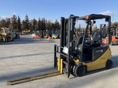 Xe nâng điện cũ ngồi lái 1.8T, KOMATSU FB18-12, hàng đã qua sử dụng (Nhật Bản) sản xuất 2018