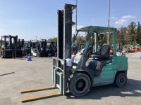 Xe nâng dầu Nhật Bãi 3.5T, Mitsubishi FDE35AT hàng đã qua sử dụng (Nhật Bản) sản xuất 2021