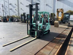 Xe nâng dầu Nhật Bãi 2.5T, Mitsubishi FDE25T chưa sử dụng tại Việt Nam