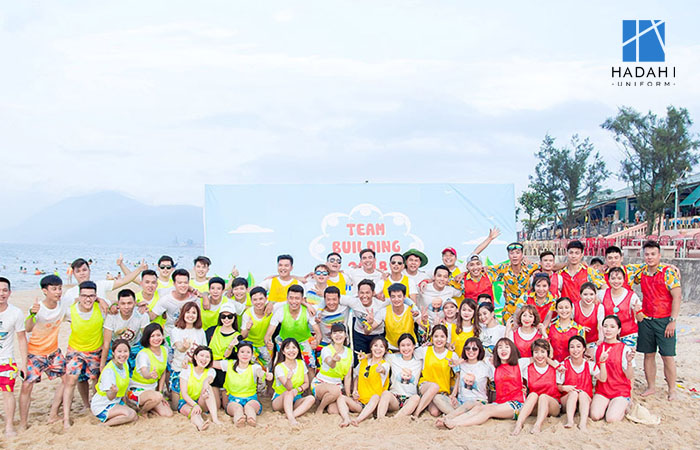 may đồng phục team building