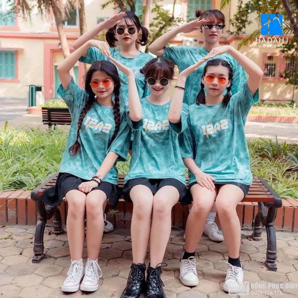 Đồng phục họp lớp