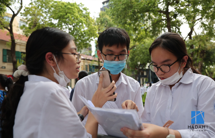 Khi May Đồng Phục Cấp 3 Cần Lưu Ý Những Gì?